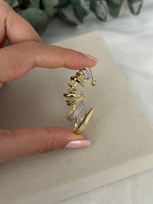 Çoklu Görünüm Tek Delik Küpe (sağ kulak uyumlu)