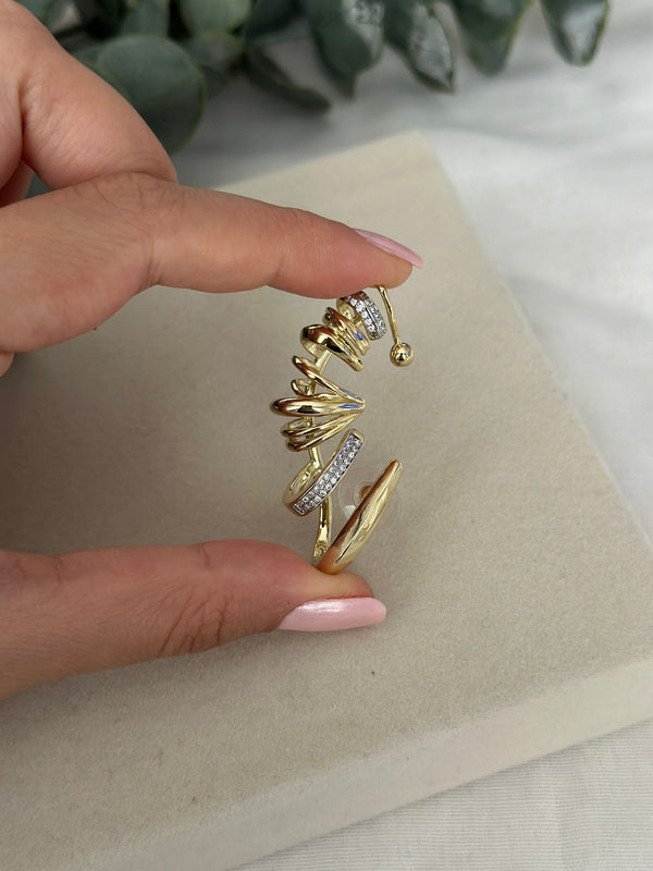 Çoklu Görünüm Tek Delik Küpe (sağ kulak uyumlu)