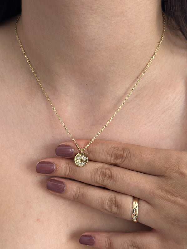 Gülen Yüz Plaka Kolye