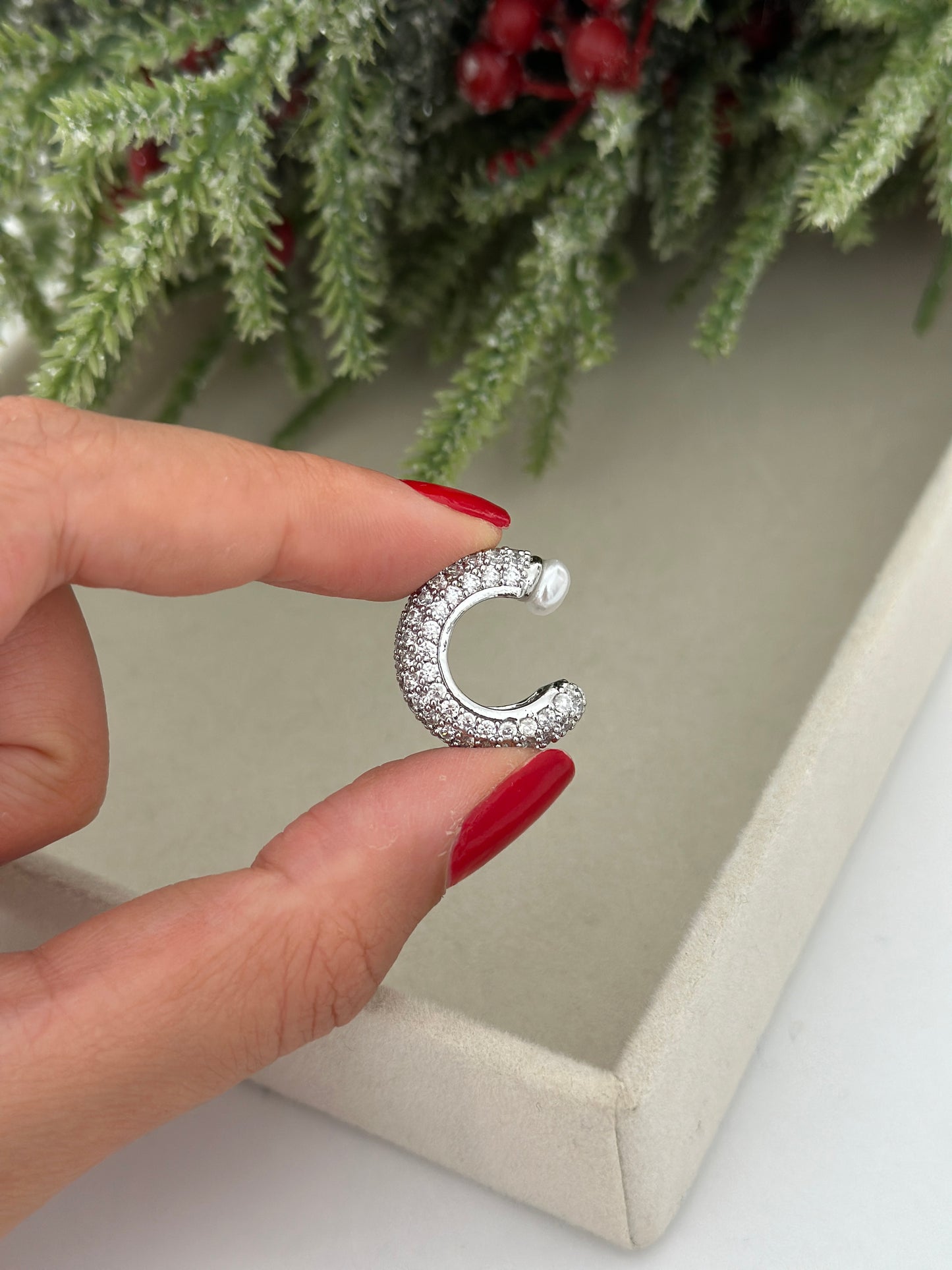 Ucu İncili Silver Kıkırdak Küpe