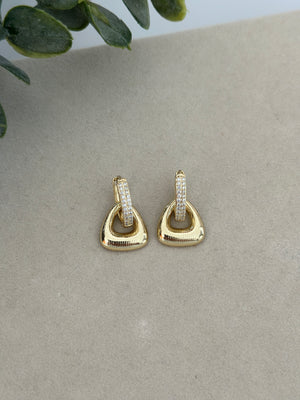 Charmli Taşlı Küpe