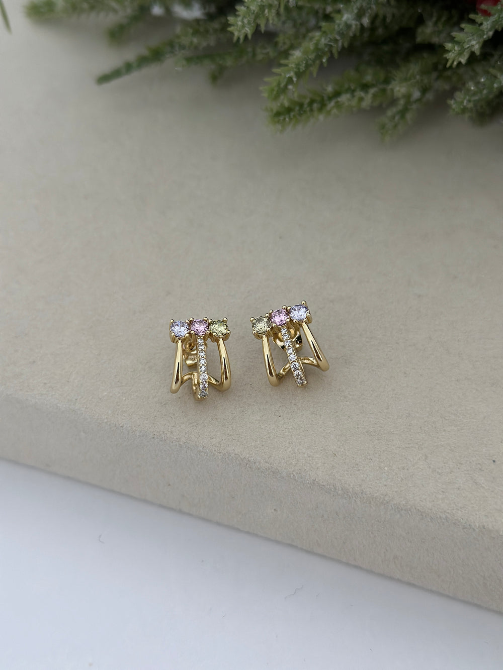 Renkli Üçlü Görünüm Küpe