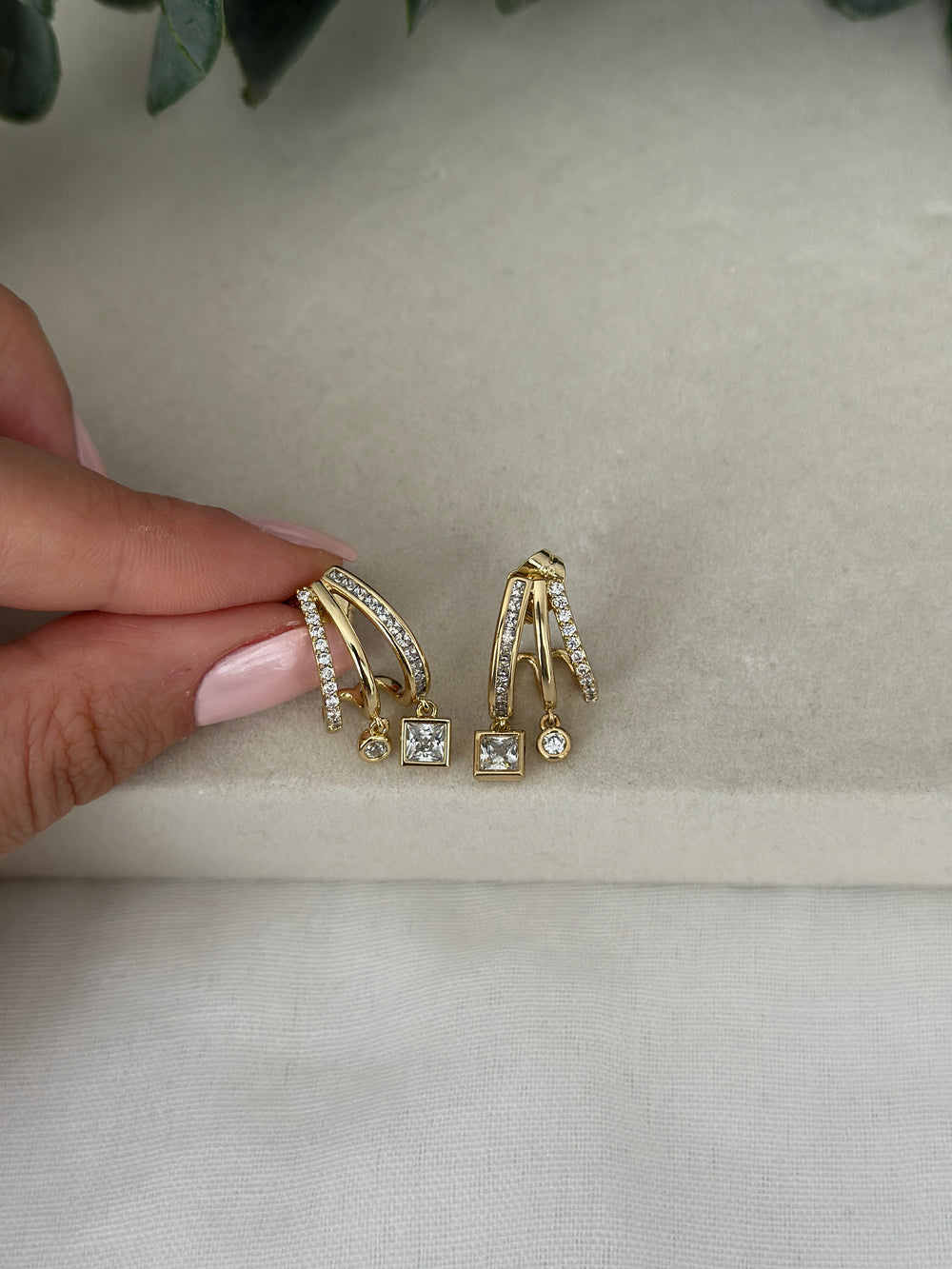 Sarkıt Çoklu Görünüm Küpe