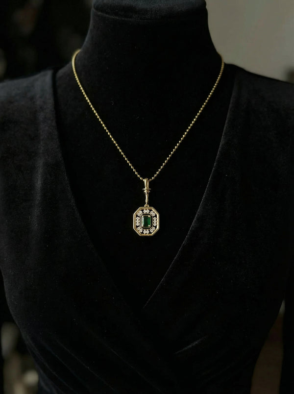 Yeşil Taşlı Serenay Kolye