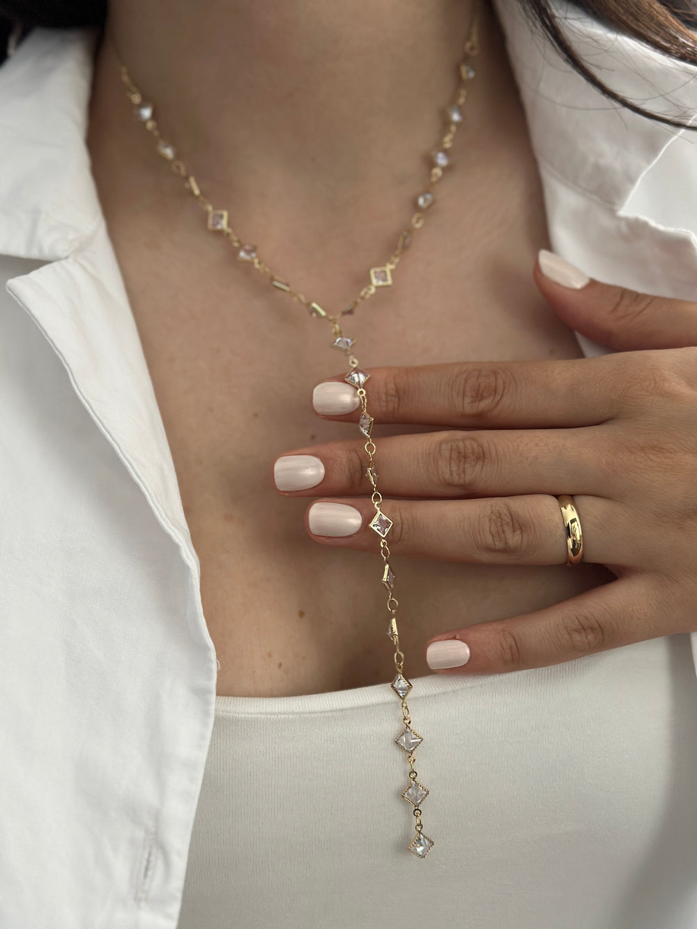 Kare Taşlı Y Kolye