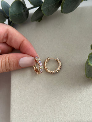 Rose Renkli Taşlı Küpe