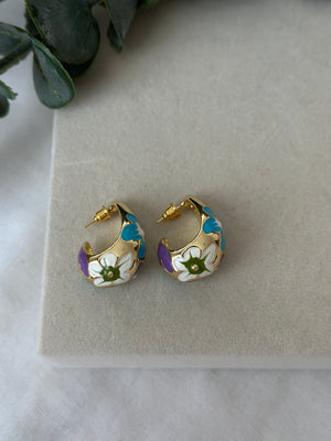 Çiçek Dama Desen Küpe