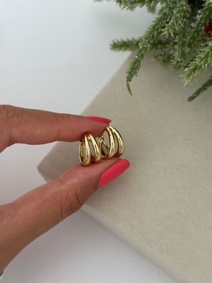 İkili Görünüm Küpe