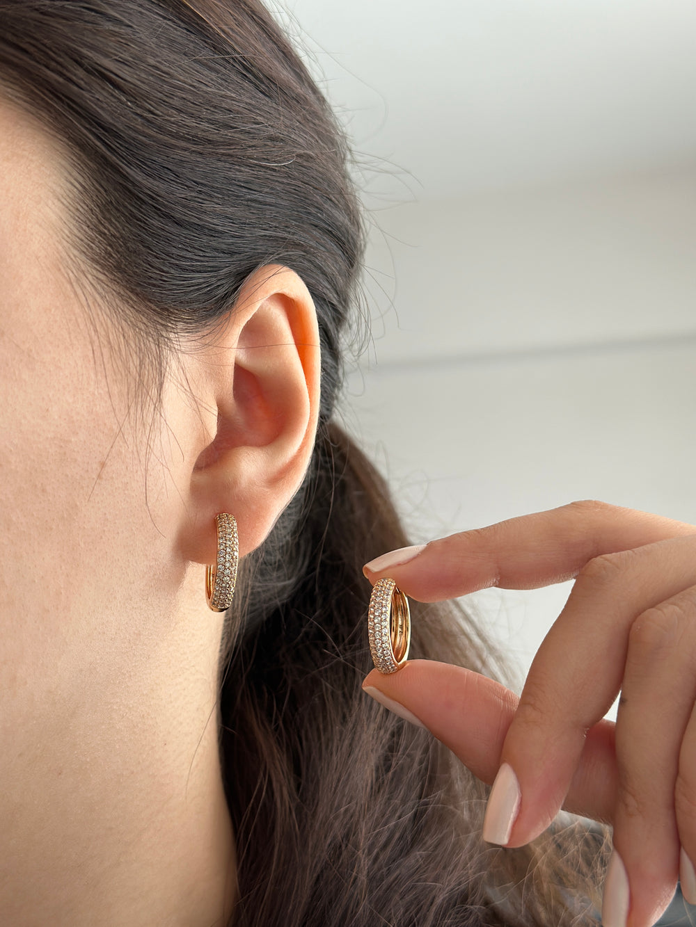 Rose Taşlı Halka Küpe