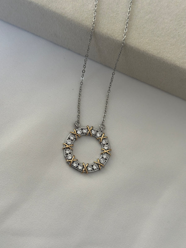 Çelik Silver X Taşlı Kolye