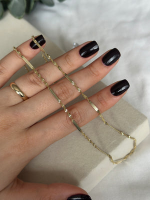 Dönük Zincir Kolye