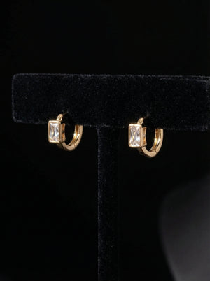 Rose Baget Taşlı Küpe