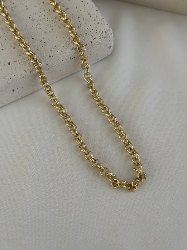 Lazer Çizgili Doc Zincir Kolye