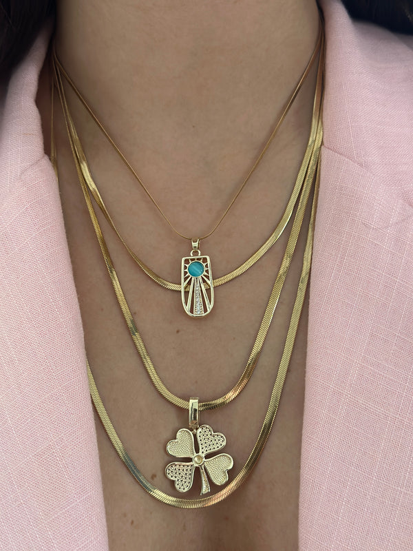 Çelik Yonca Çoklu Kolye