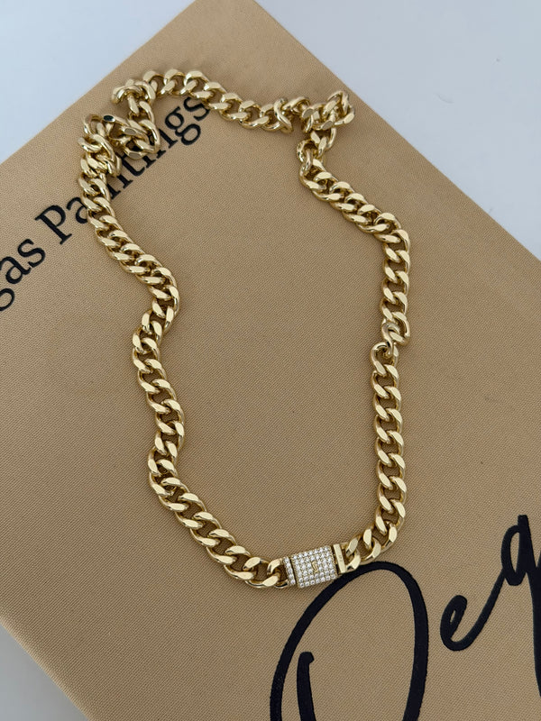 Klipsli Kuyumcu Model Gurmet Kolye