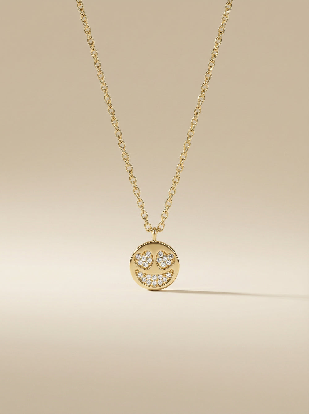 Gülen Yüz Plaka Kolye