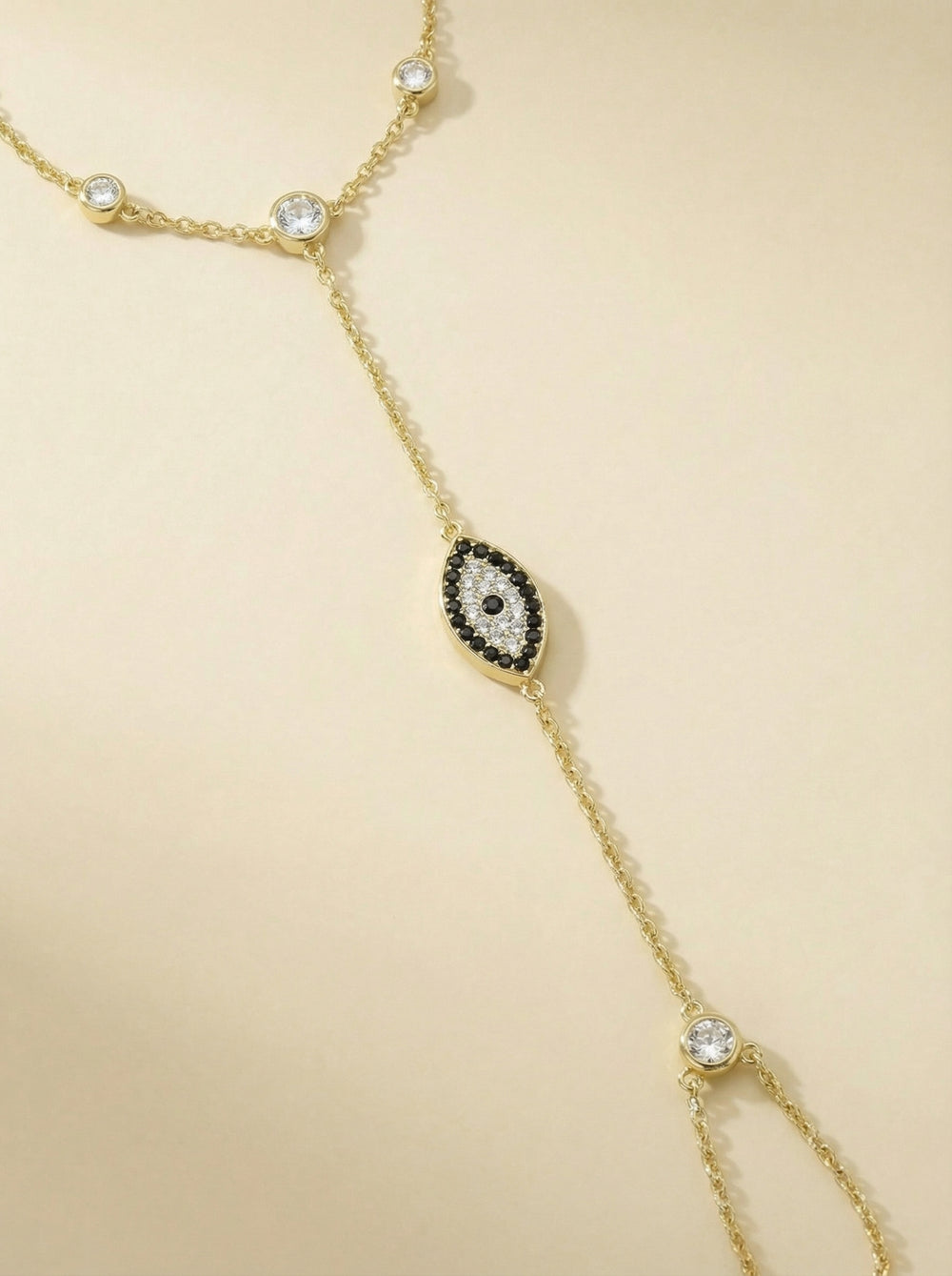 Çelik Göz Detay Şahmeran