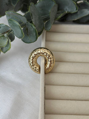 Gold Boru Kıkırdak Küpe