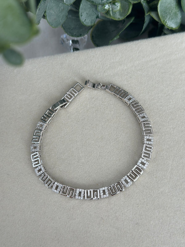 Taşlı Silver Labirent Bileklik