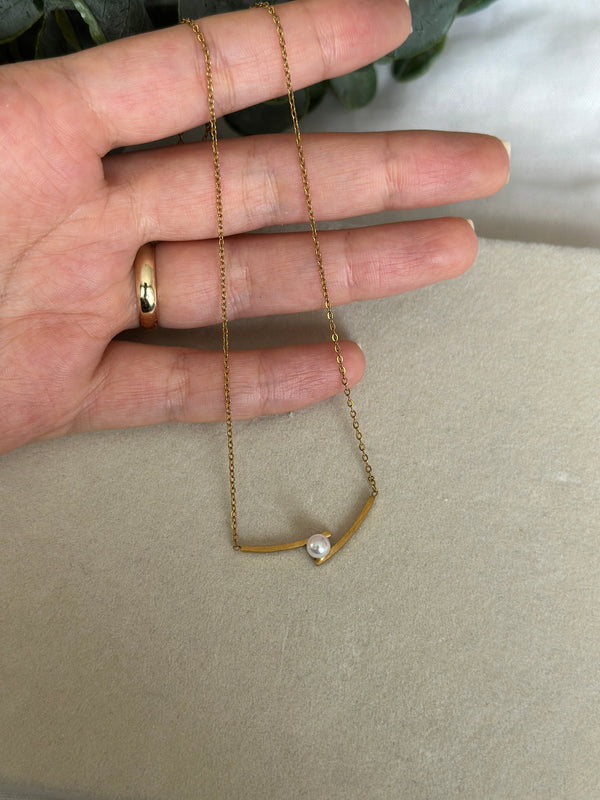 İnci Top Detay Kolye