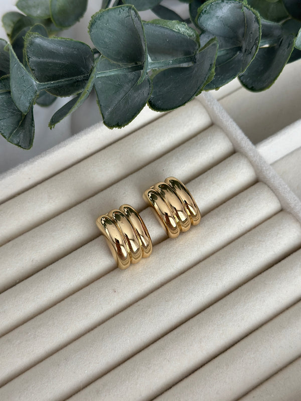 Üç Sıra Kayık Küpe