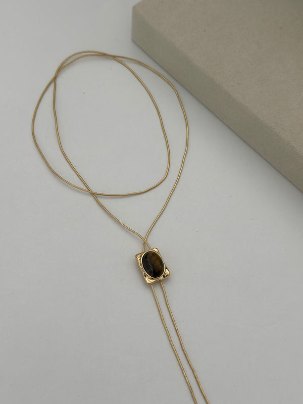 Kaplan Göz Detay Y Model Kolye