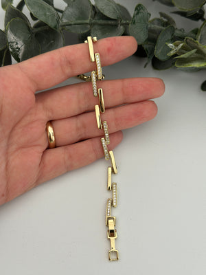Gold Zikzak Taşlı Bileklik