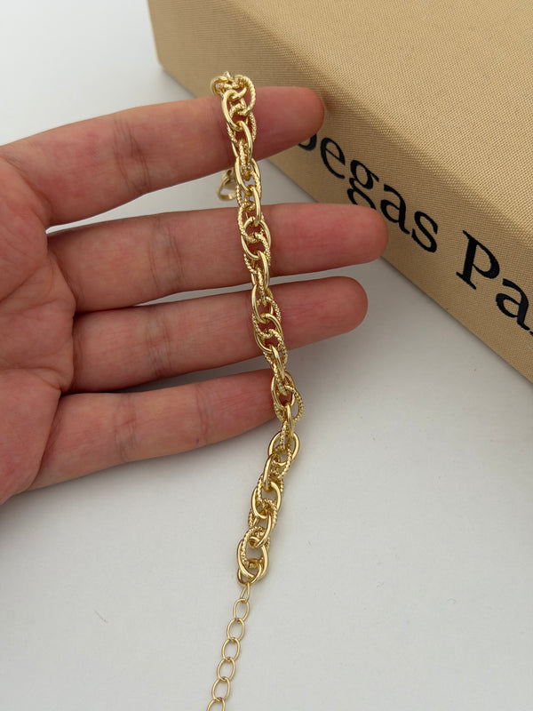 İnce Sarmal Bileklik