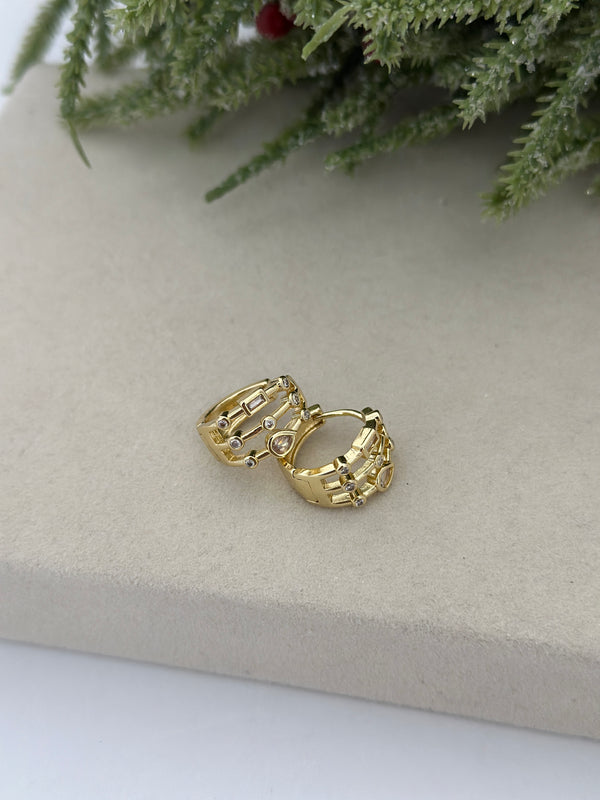 Üçlü Görünüm Geo Küpe