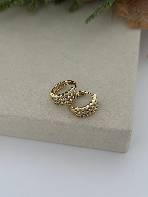 Üç Sıra Yuvarlak Taşlı Küpe