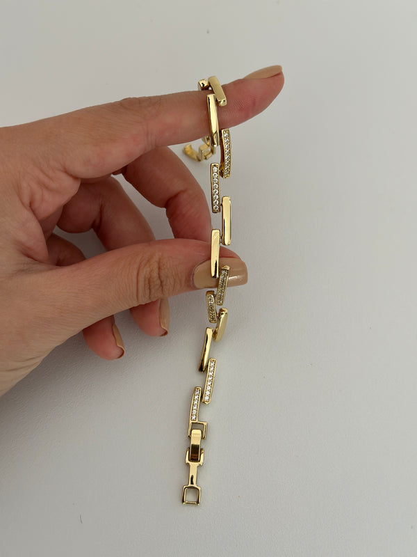 Gold Zikzak Taşlı Bileklik