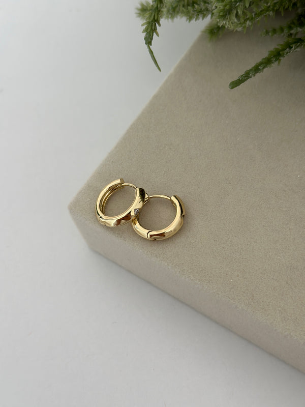 Bombe Mini Taşlı Halka Küpe