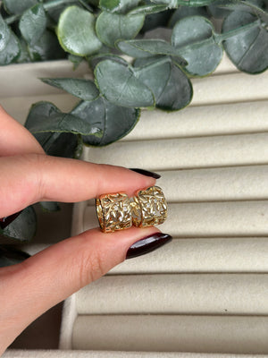 Yaprak Desen Halka Küpe