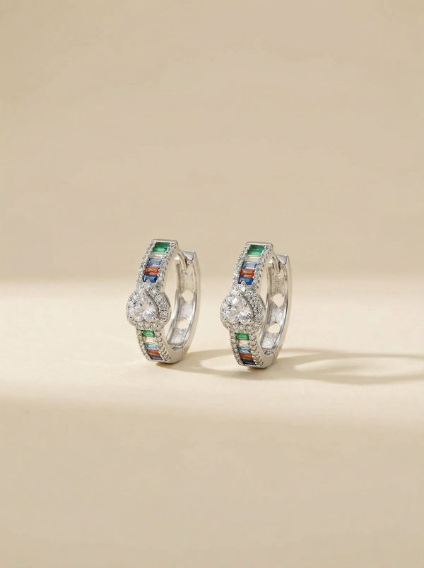 Silver Renkli Taşlı Küpe