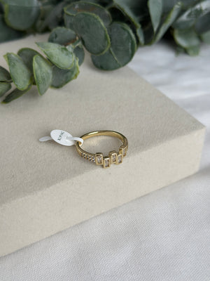 Baget Taşlı Yüzük