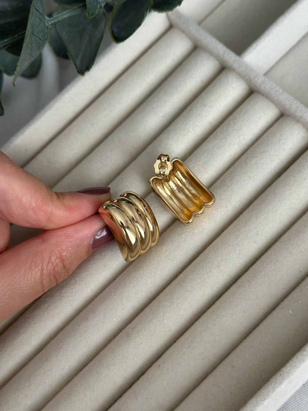 Üç Sıra Kayık Küpe