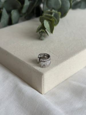 Silver Baget Kıkırdak Küpe