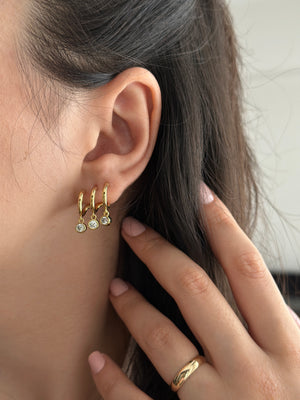 Ucu Taşlı Üçlü Görünüm Küpe