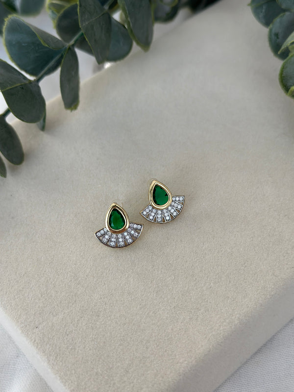 Yeşil Damla Taş Tasarım Küpe