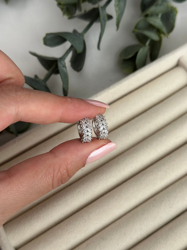 Silver Mini Taşlı Küpe