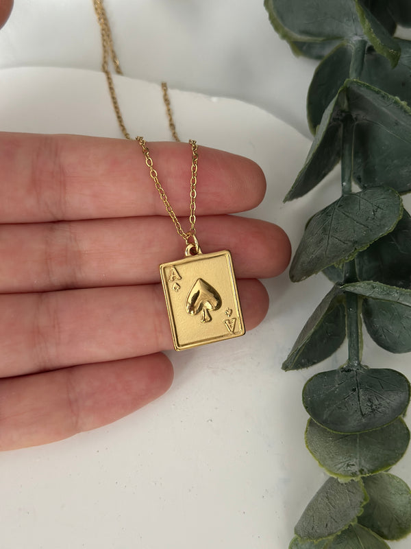 Çelik Kart Sembol Kolye