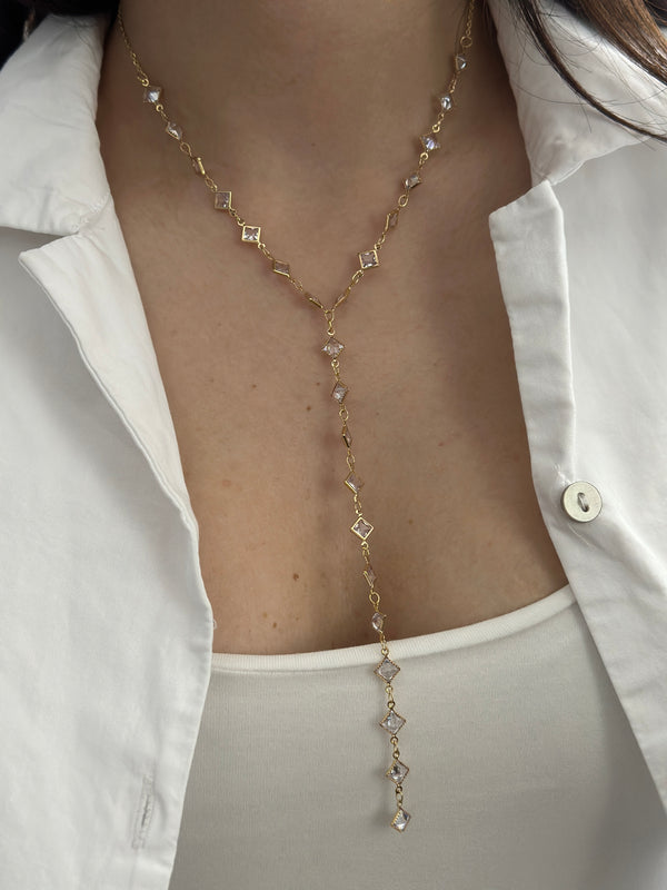 Kare Taşlı Y Kolye