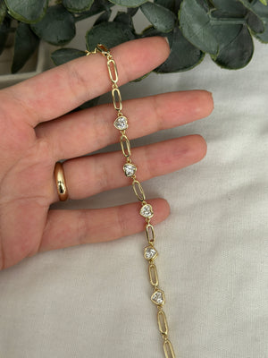 Kalp Aralıklı Bileklik