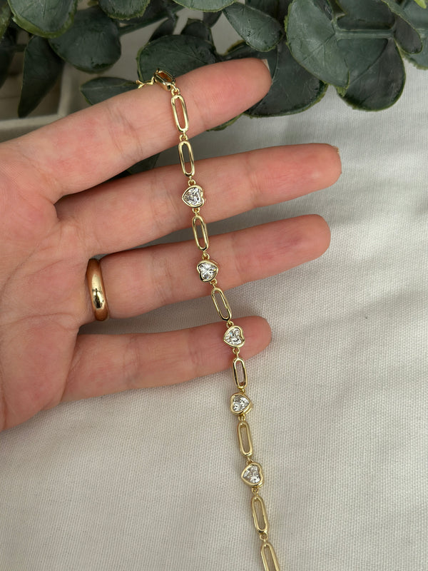 Kalp Aralıklı Bileklik