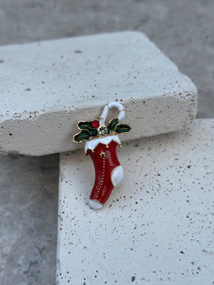 Kırmızı Çorap Broş