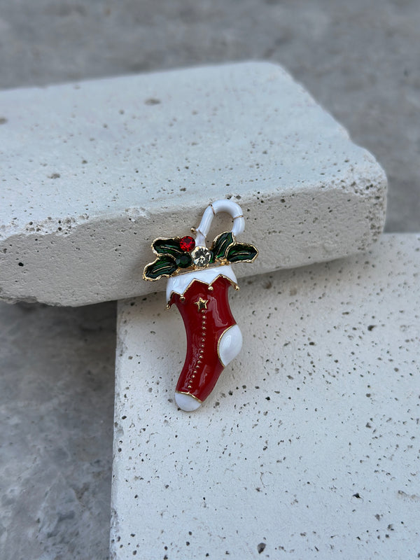 Kırmızı Çorap Broş