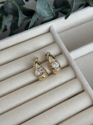 Dört Şeritli Damla Küpe