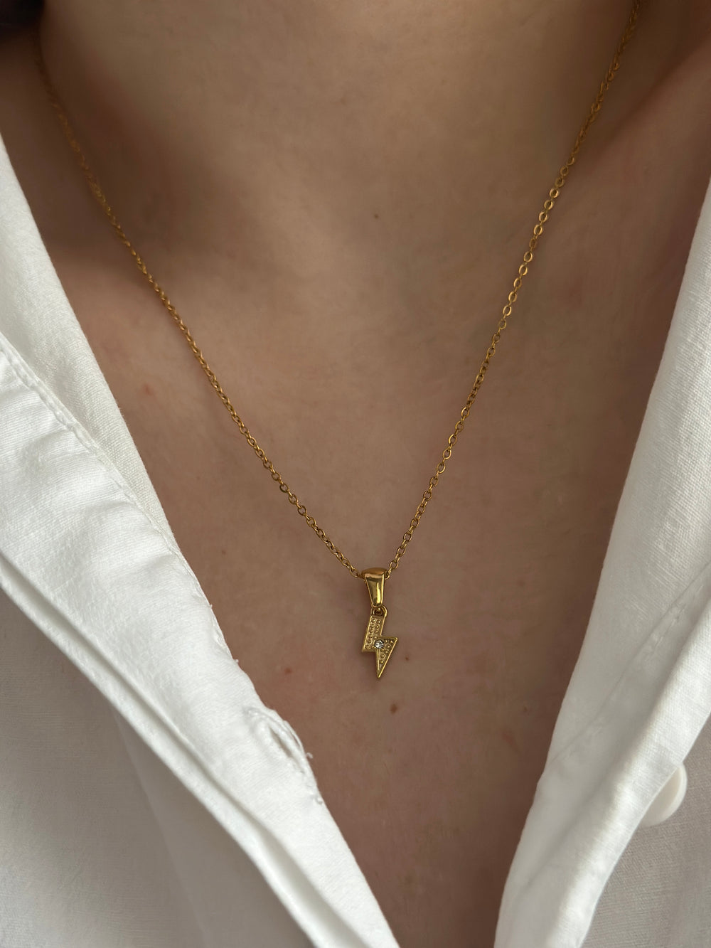 Çelik Şimşek Kolye