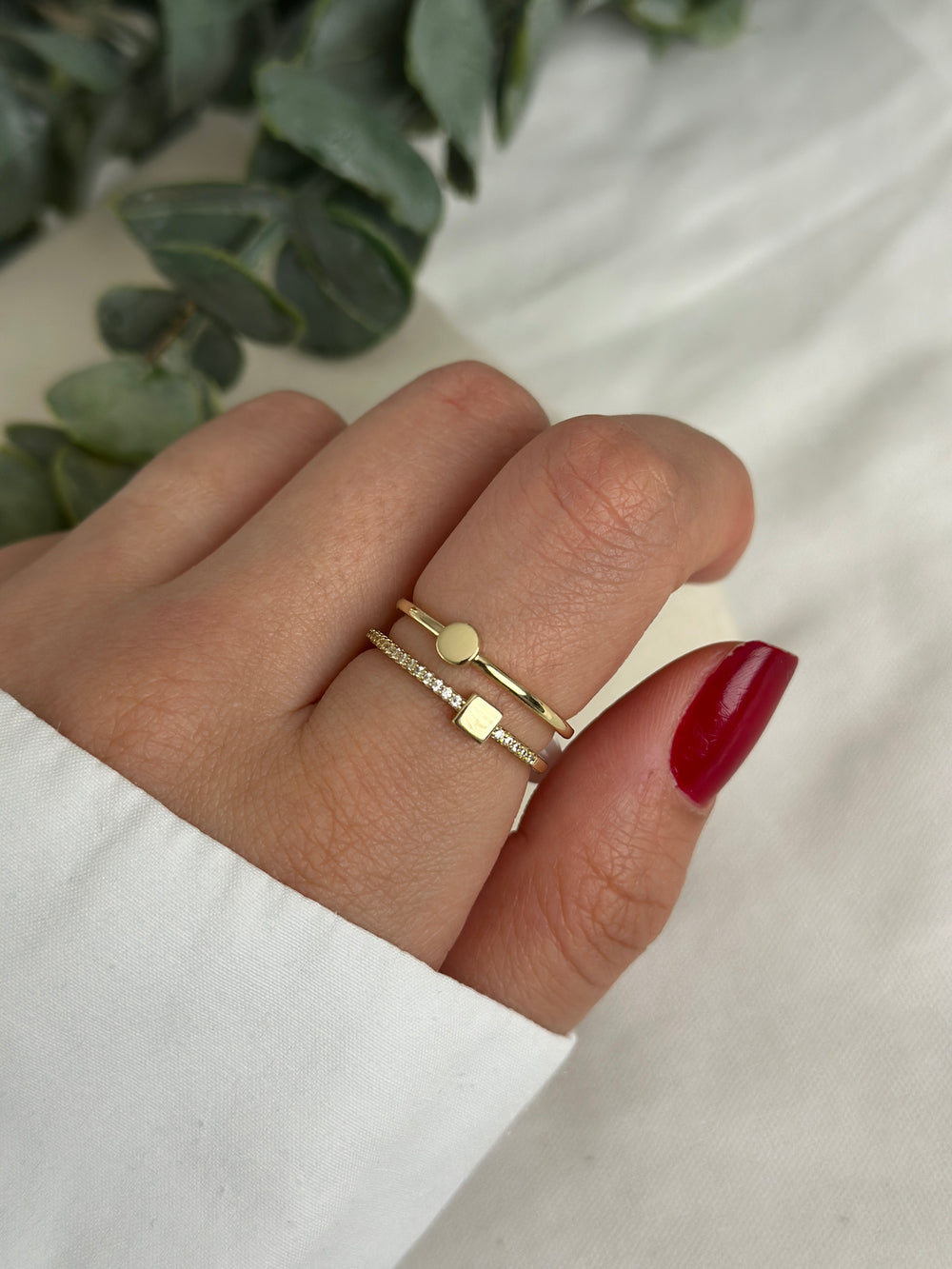 Çift Kat Yuvarlak Kare Plaka Yüzük