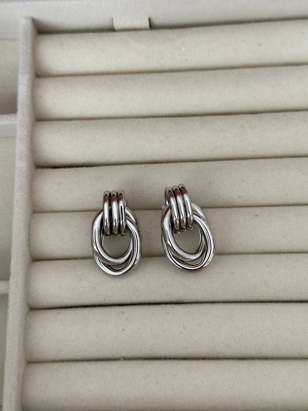 Silver Döngü Küpe